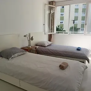 https://chambres-cosy-centre-au-pied-du-metro.fr-paris.fr